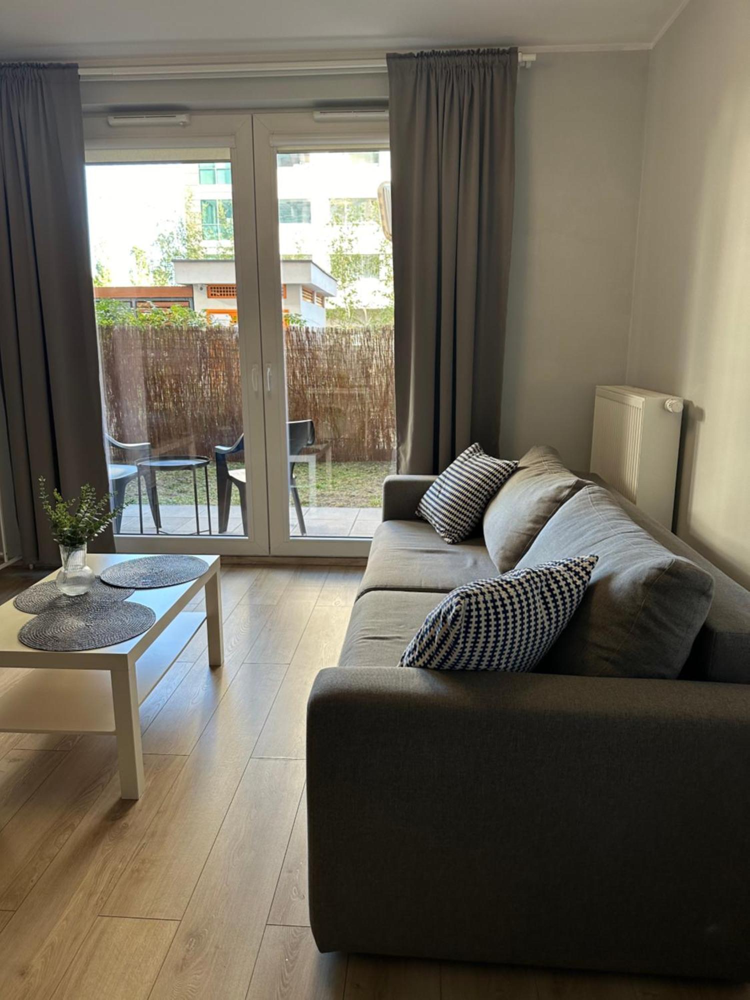 Cosy Apartment Near To The Chopin'S Airport Cybernetyki 2C Warschau Exterior foto